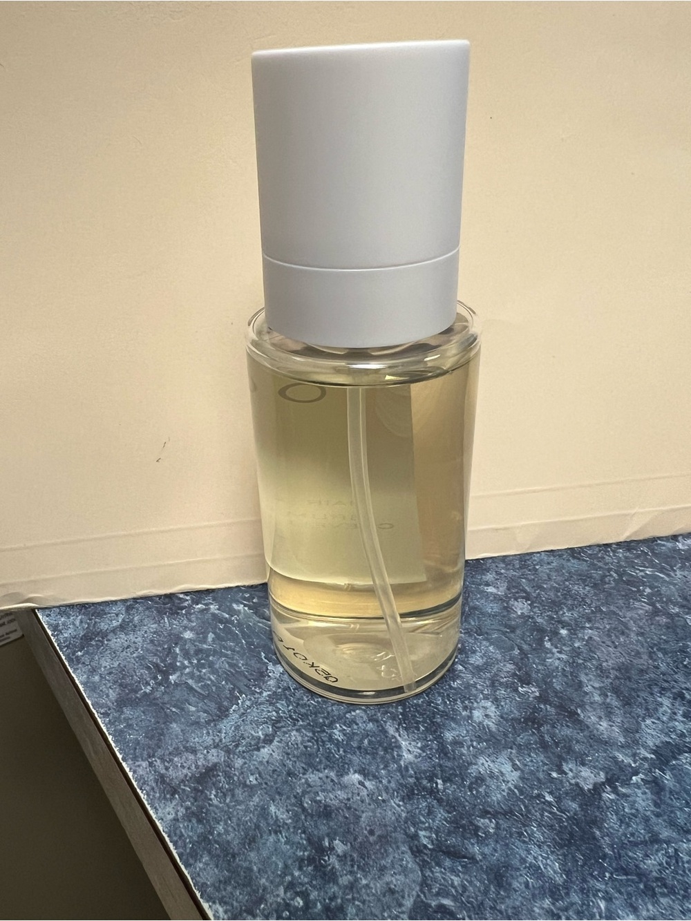 OUAI Hair & Body Mist in Clear Bottle with White Cap - Picture 3 of 3
